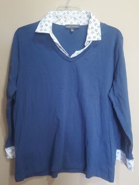 Classic Edition Navy Layered-Look V-Neck Top with Printed Collar Size Large